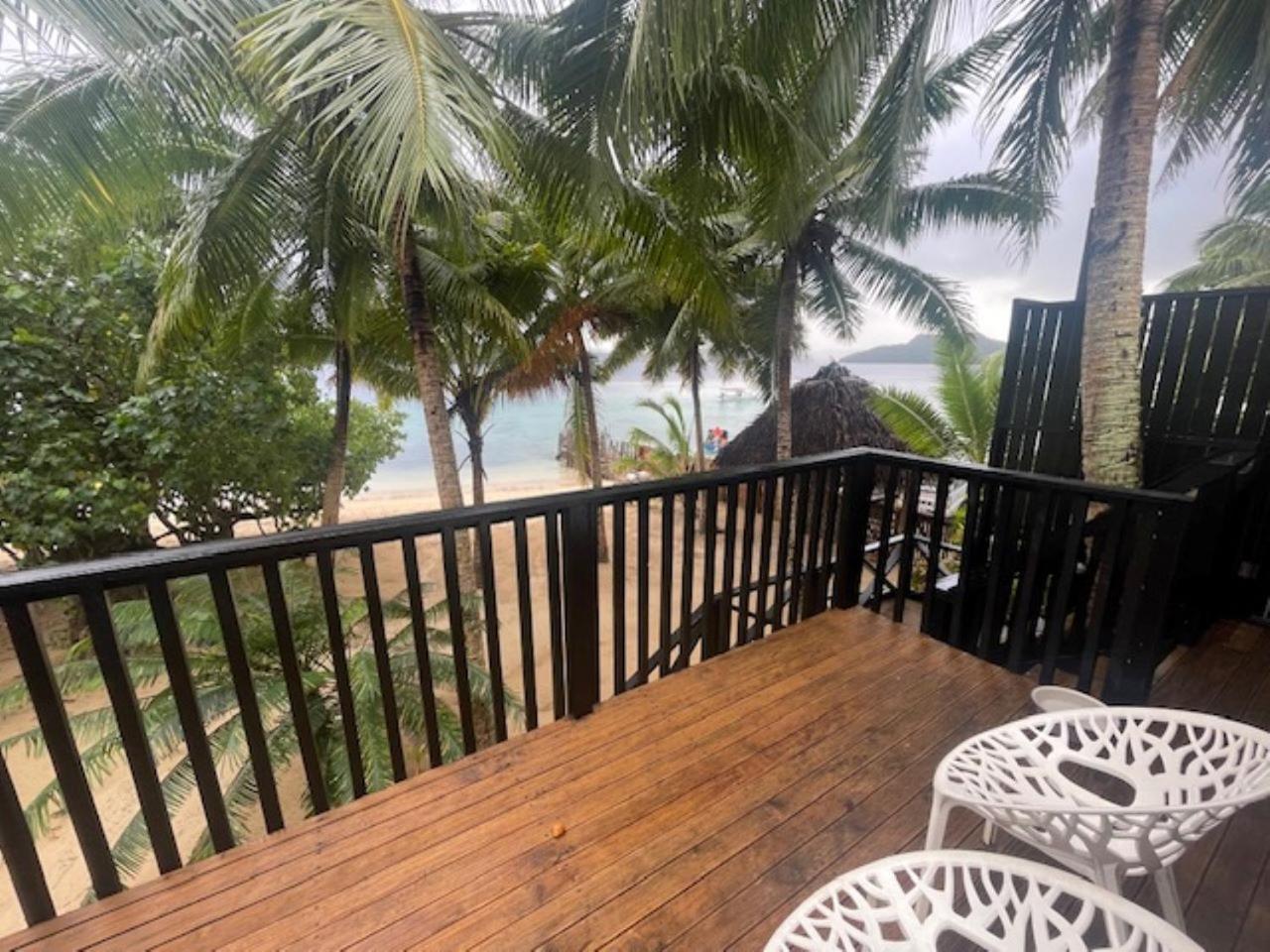 Tongan Beach Resort Utungake Exterior photo
